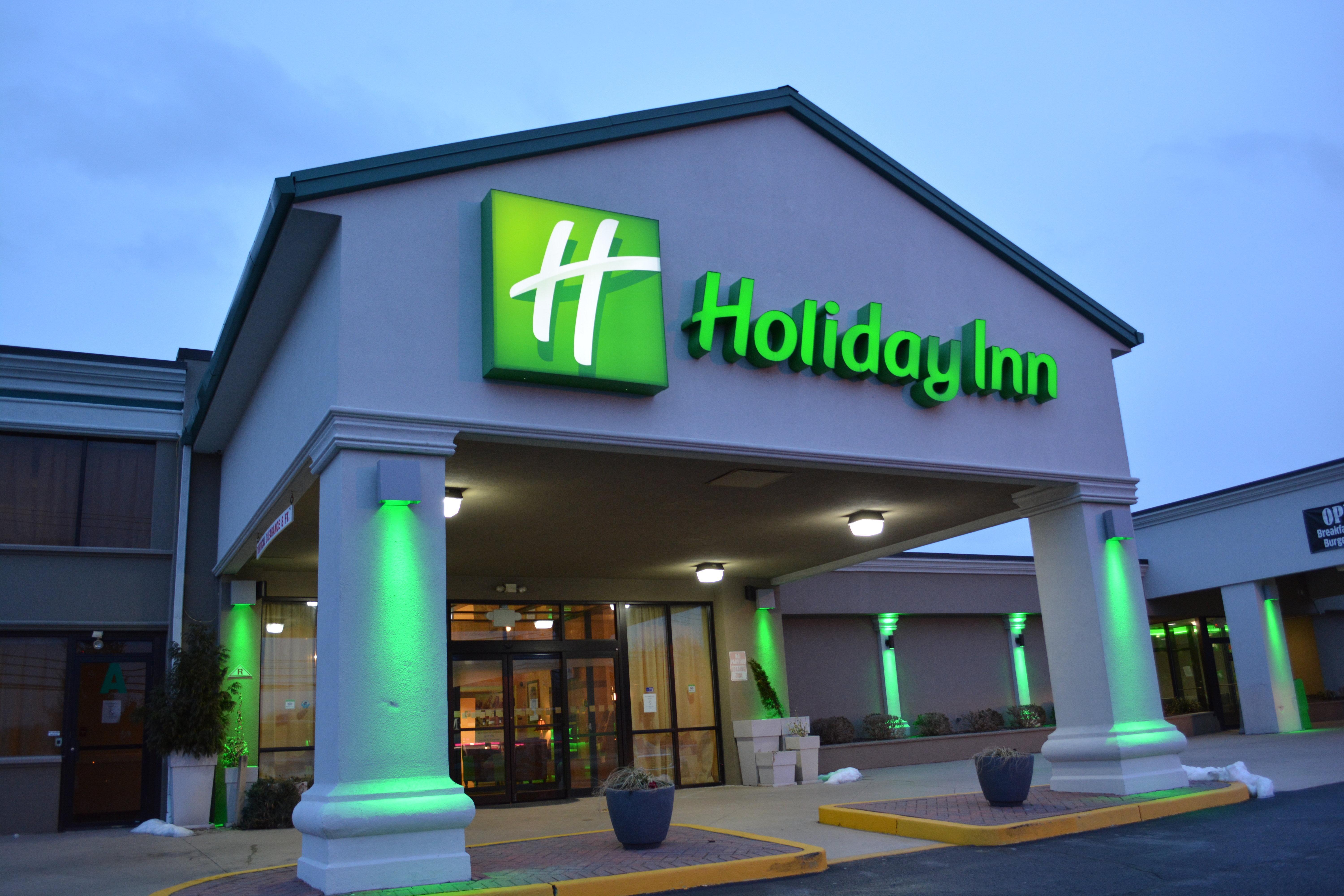 Holiday Inn Hazlet, An Ihg Hotel Exterior photo