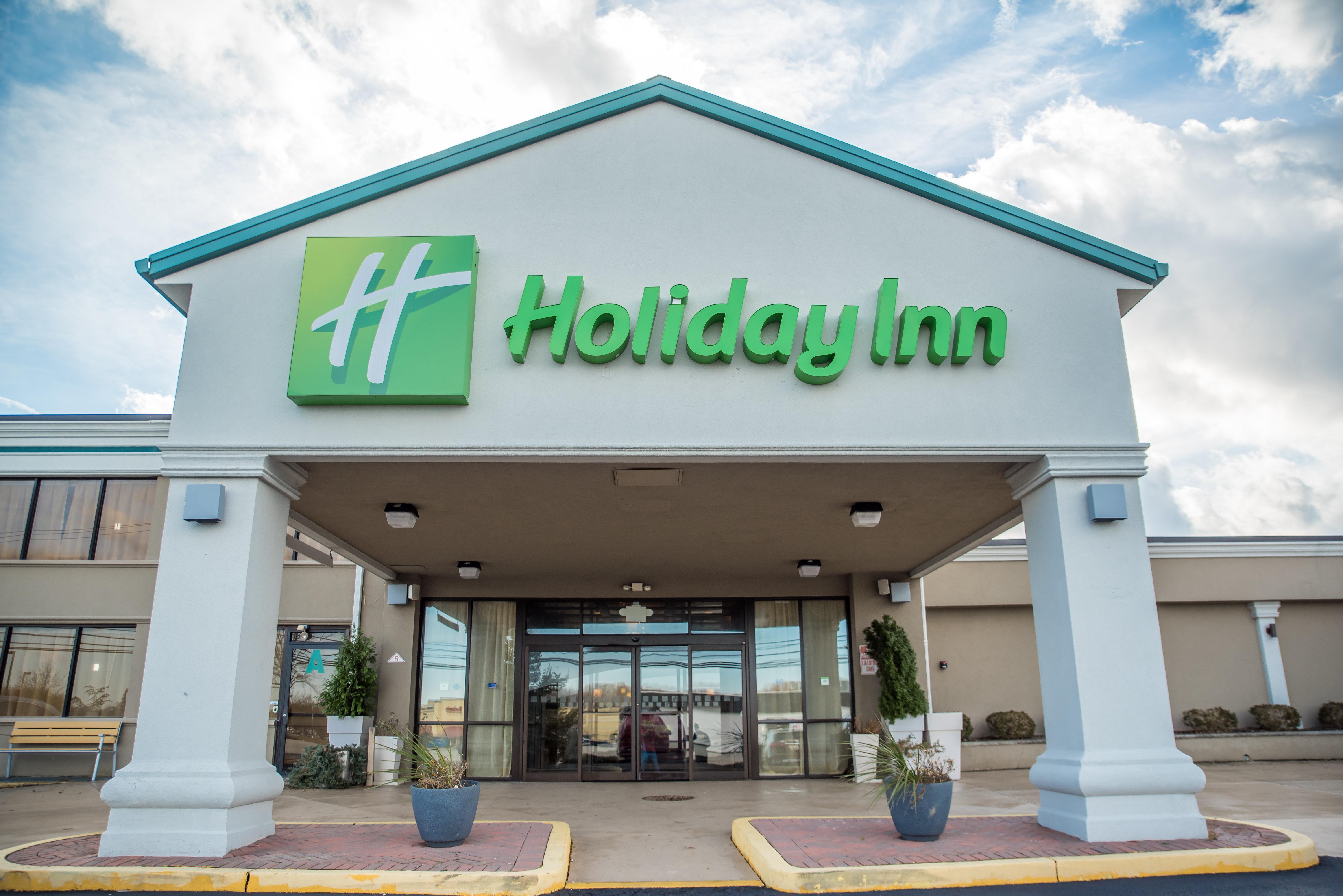 Holiday Inn Hazlet, An Ihg Hotel Exterior photo